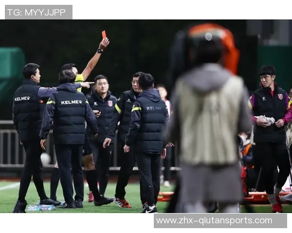 如何获取足球裁判员证书及其对职业发展的影响与重要性解析 如何获取足球裁判员证书及其对职业发展的影响与重要性解析